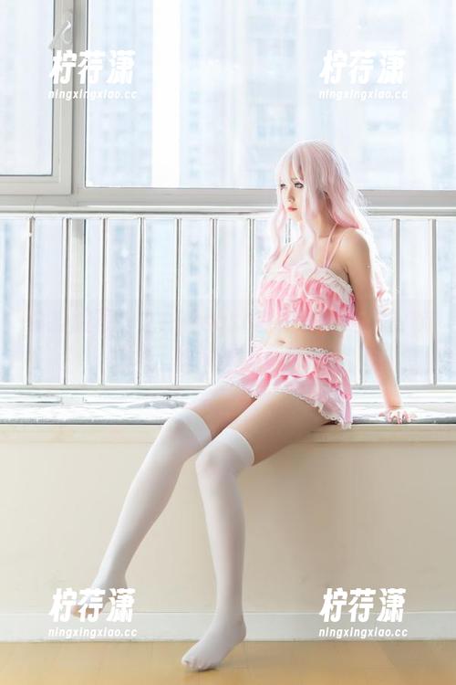 体操服写真之Akisoso秋楚楚：这样的秋天，我能摄影多久？-柠荇潇