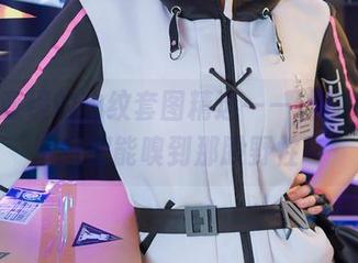 Arty亚缇的豹纹套图精选——让你在空气中都能嗅到那股野性