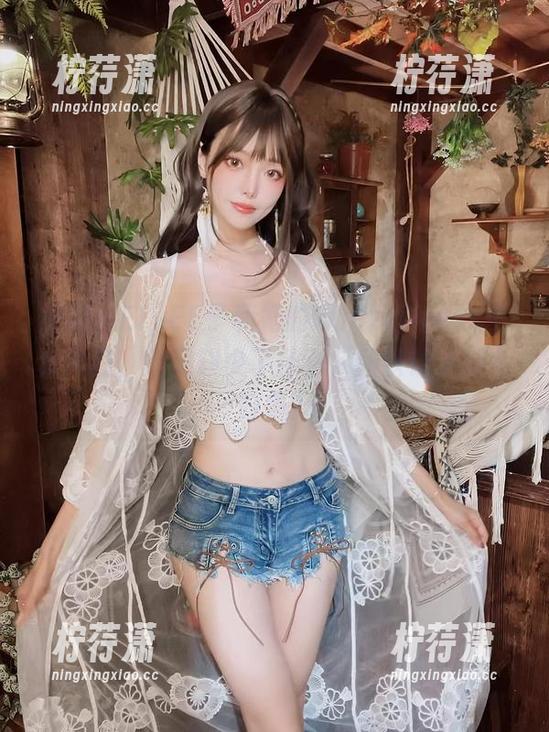 好吧，ElyEE子和她的WhiteDress全套作品，究竟缺少了什么，所以让人那么好奇？-柠荇潇