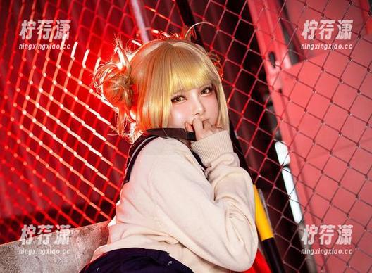 姐姐的写真更新来了，Hachi小芭你这是搞什么鬼？-柠荇潇
