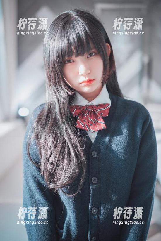 Hizzy(히지)，这里有你的“PureMedia”定制写真，快来试试！-柠荇潇
