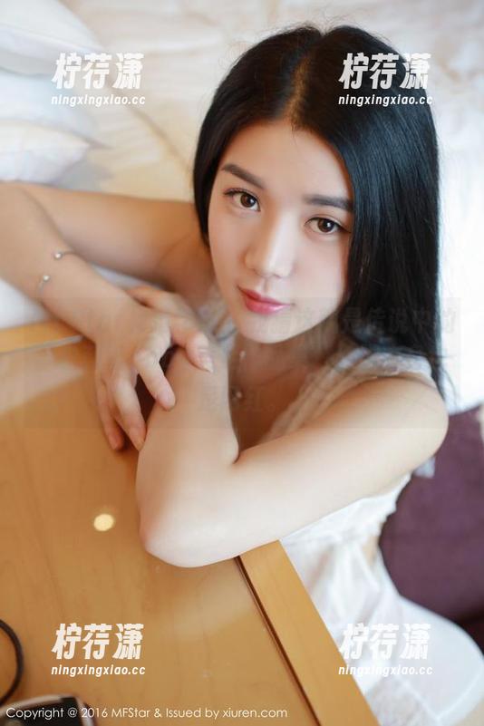 MFStar模范学院 - 我猜这就是传说中的“白茹雪abby美足作品集”，脚本身也是网红。-柠荇潇