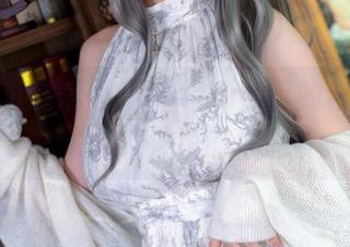 深陷浴缸的慵懒，Machi马吉的作品，让我想说点不该说的牛逼事。