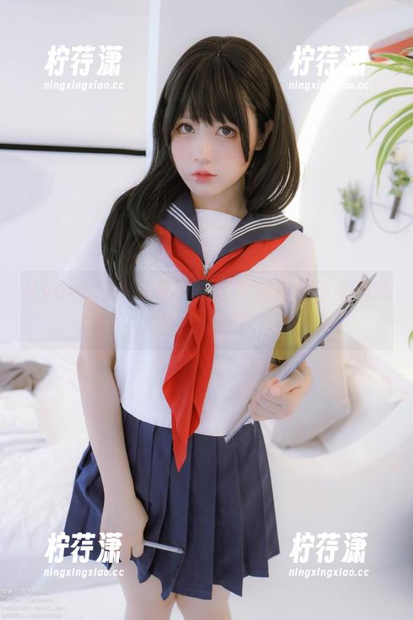 Nyako喵子又来了！这次的粉色作品里透着什么呢？-柠荇潇
