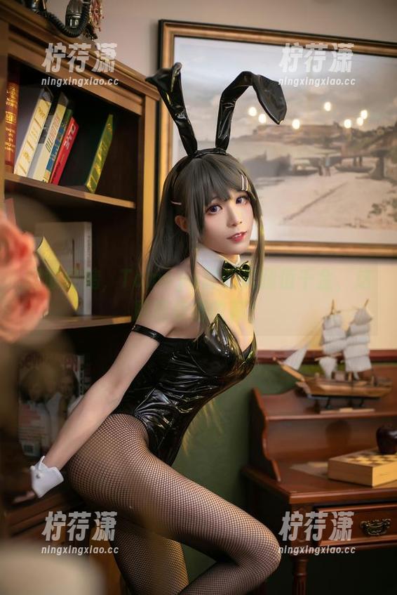 我敢打赌，Tomoyo酱的美腿值千金，这原图值得收藏！-柠荇潇