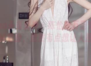 TouTiao头条女神 - 陈怡曼万圣节更新：神秘装扮，居然有点想让人捏！