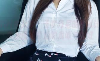 TuiGirl推女郎 - 王李丹尼的圣诞计划：免费图集背后的戏谑与美好