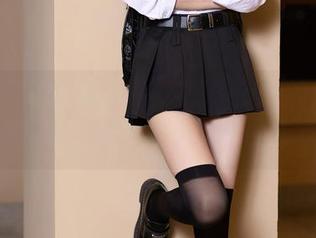 XIAOYU语画界 - 徐莉芝Booty的内衣私拍，不得不说，她怎么拍都好看！