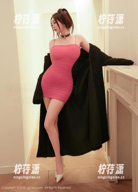 Xiuren秀人网 - 作品分享:跟徐莉芝Booty的短裙美腿比,谁还敢穿裤子啊?-柠荇潇 Xiuren秀人网 - 作品分享:跟徐莉芝Booty的短裙美腿比,谁还敢穿裤子啊?-柠荇潇