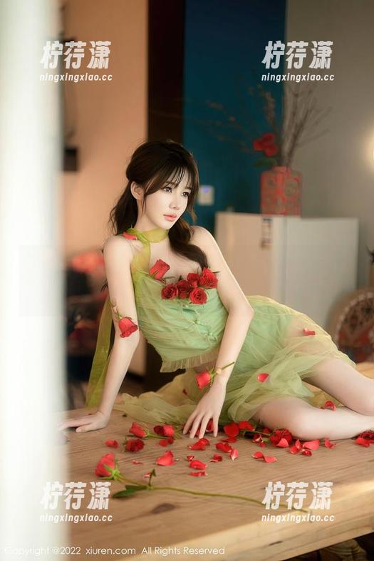 Xiuren秀人网 - 林乐一：兔女郎私房写真，没看过才叫不长见识哦！-柠荇潇