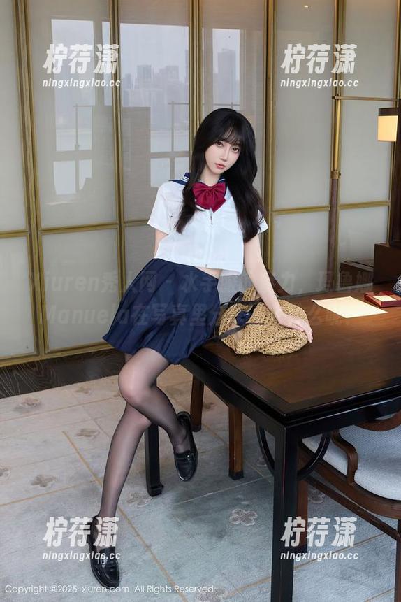 Xiuren秀人网 - 水手服的魔力，玛鲁娜Manuela在写真里分享了些什么呢？-柠荇潇