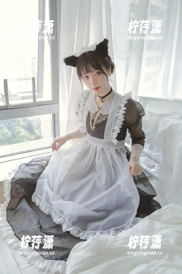 fushii_海堂的全套户外图集，有人说像是走错了片场-柠荇潇