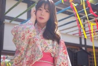看wuyo(우요)的最新棉袜写真，脚趾也在搞怪，谁说不可以？