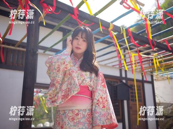 看wuyo(우요)的最新棉袜写真，脚趾也在搞怪，谁说不可以？-柠荇潇