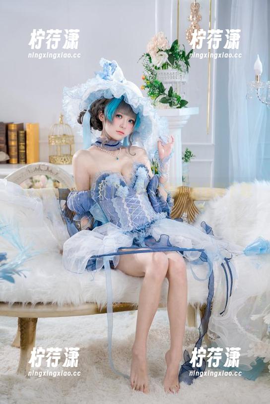 九柒喵的护士写真,网盘里等你作弊下载?-柠荇潇 九柒喵的护士写真,网盘里等你作弊下载?-柠荇潇