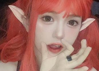 倦倦喵的魅魔写真图册，每翻一页就像看到了另一个自己，等等我在说什么...