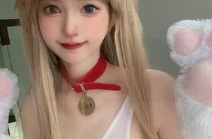 倦倦喵的女同事：一起来下载这场办公室小戏！