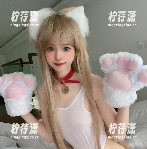 倦倦喵的女同事：一起来下载这场办公室小戏！-柠荇潇