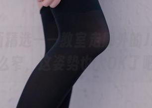 兔玩映画精选——教室走廊外的JK，走廊那么窄，这姿势也太OK了吧！