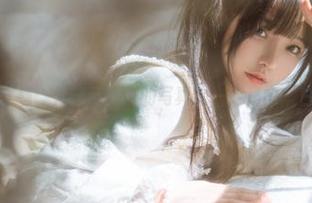 白色的诱惑：六味帝皇酱的写真，一定是个‘白’领！