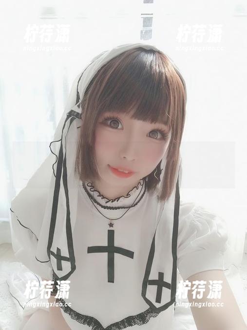 十万珍吱伏特，白桃与乌龙的热爱在写真里缠绵！-柠荇潇