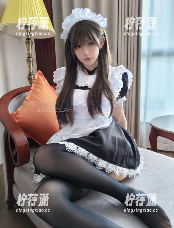 发条少女yoki图集：2024年fantia订阅合集，快来舔屏吧！-柠荇潇