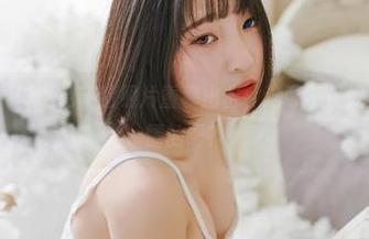 姜仁卿(강인경)粉色高清照片重拳出击，这可不仅仅是颜色，你懂的吧？