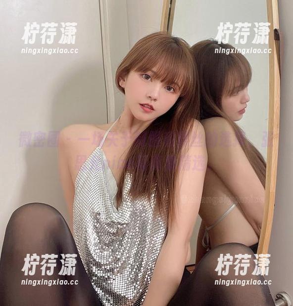 微密圈 - 一场关于制服和黑丝的选择，张思允nice写真集精选。-柠荇潇