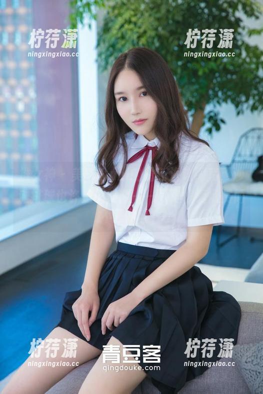 推女神 - 美昕Yumi的最新海边闯荡，沙滩排球也许是个陷阱——可她偏爱欣赏而不是打斗！-柠荇潇