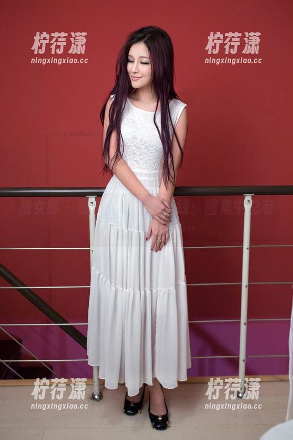 推女郎 - 娜露的比基尼在线:图集中总有一点我想说的…-柠荇潇 推女郎 - 娜露的比基尼在线:图集中总有一点我想说的…-柠荇潇