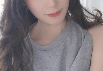 当黑色内衣穿上身，木之本果的cos果然不简单。