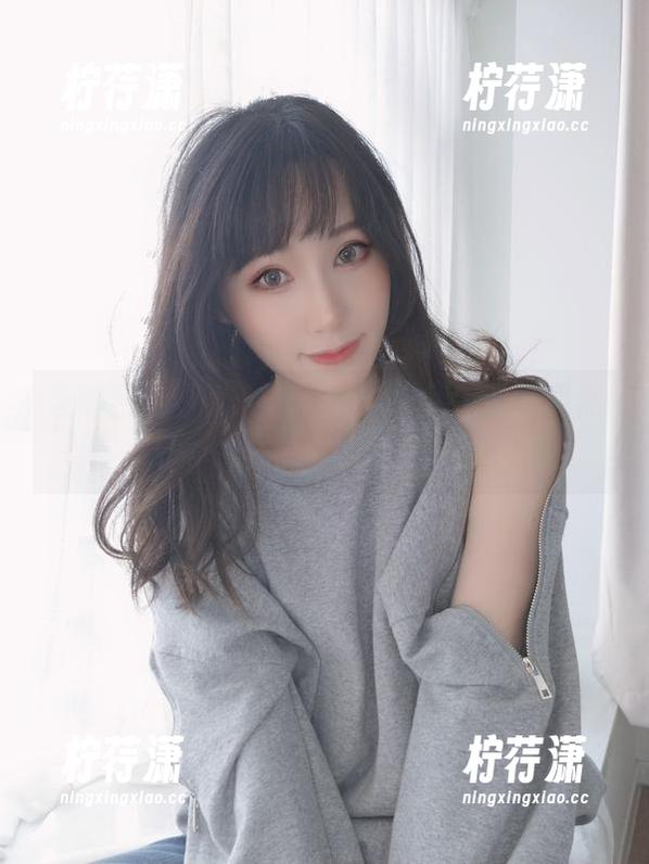 当黑色内衣穿上身，木之本果的cos果然不简单。-柠荇潇