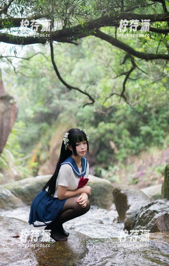 这样走入杏子夫人的妹妹，私拍资源轻松导航！-柠荇潇
