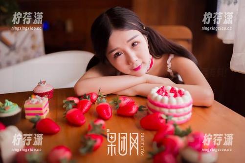 果团网 - 王语纯最新挑战：兔女郎走一波，原图不怕只要有料！看起来不错哦。-柠荇潇