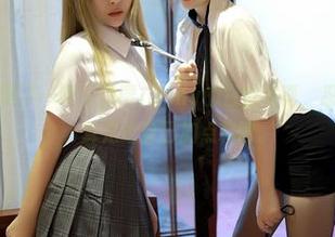 模范学院 - 瞟了一眼任莹樱Jenny的日常写真，忍不住想下载，算是给自己加点料吧。