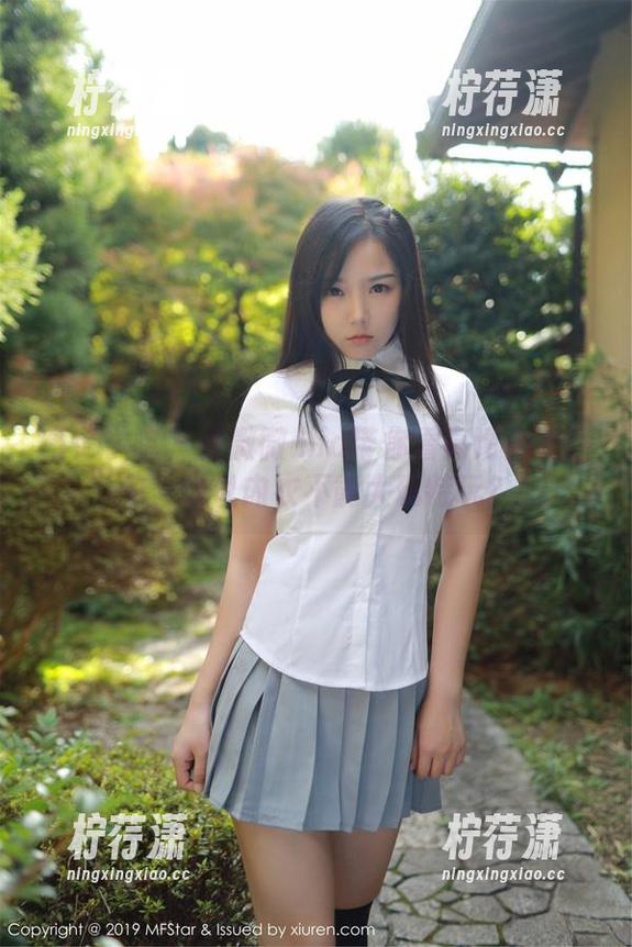 模范学院 - 徐微微mia带你看高清内衣图包，谁说内衣不能大玩特玩？-柠荇潇