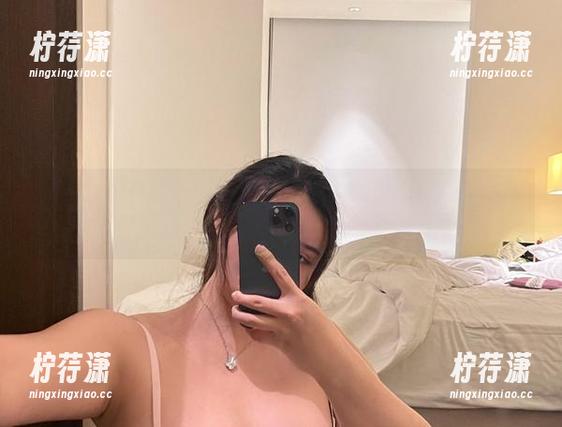 微密圈 - 高画质集合！水蜜桃米米宅出全新校服套图，怎么没早发现！-柠荇潇
