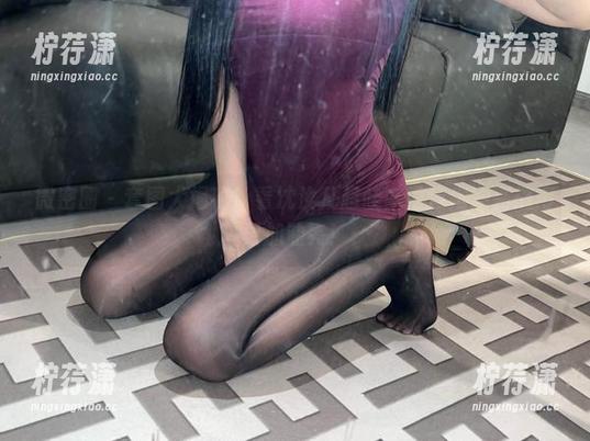 微密圈 - 套图大揭秘！看沈汝凡超哇塞如何把油亮搞得更加油亮！-柠荇潇