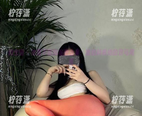 微密圈 - 欲罢不能的私房合集：猪饲料和她的双马尾秀-柠荇潇