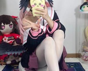 在线看白栎Shirly，裤里丝让你怀疑自己眼花了！