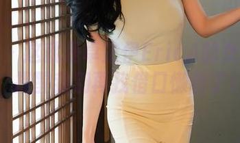秀人网 - 这就是卓芷伊EricA的女王合集，提醒我别再找借口懒着了！