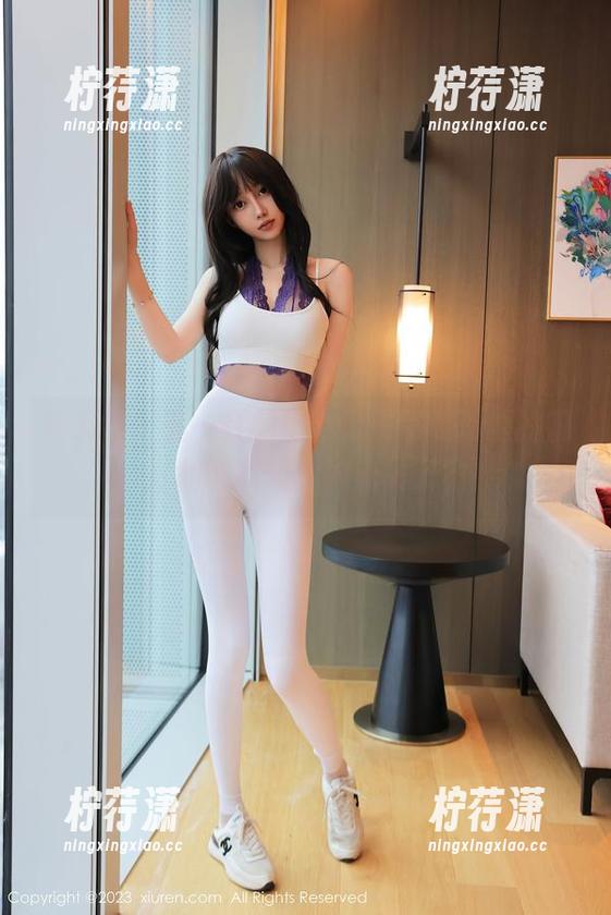 秀人网 - 孔一红的护士，美图和资源的锅，打翻了就和女神无关了？！-柠荇潇