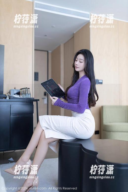 秀人网 - 麻布学妹的教室：不仅有美图，还有令人不知所措的壁纸选项-柠荇潇