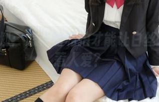 紧急企划：怎样的私拍才能让白丝JK更加惹人爱？