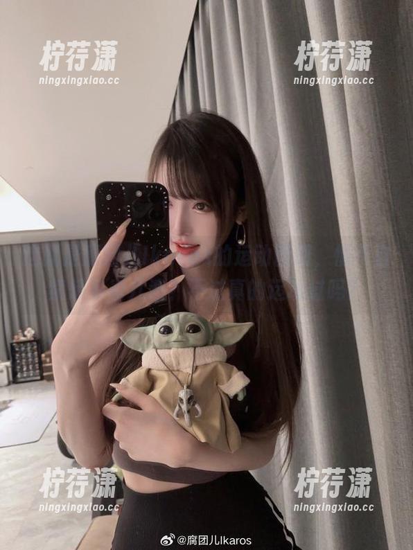 这就是腐团儿Ikaros的运动图册，情不自禁想多看几遍？不过真的运动过吗？-柠荇潇