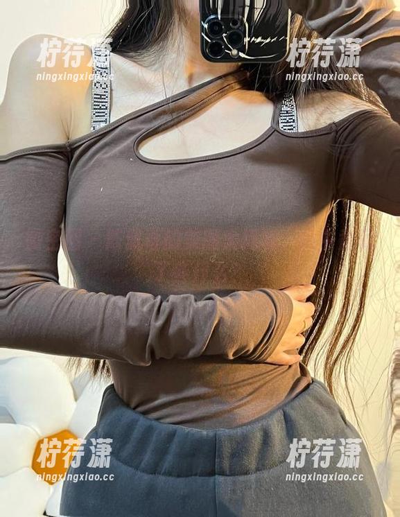微密圈 - 陈佩奇的美图大揭晓，镜中竟藏了些什么？-柠荇潇
