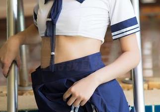 青豆客 - 又一波更新！陈嘉瑶AYomi的内衣合集，看得我直想为她打call