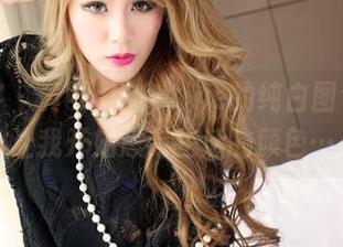 青豆客 - 黄可christine的纯白图包，竟让我开始思考生活的颜色…