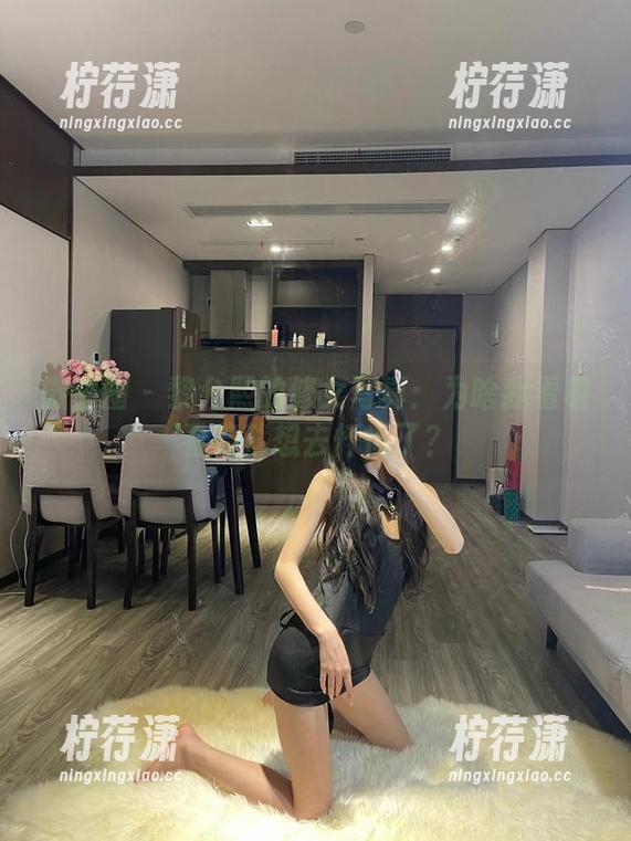 微密圈 - 黎允熙的修女写真:为啥我看着看着就想去忏悔了?-柠荇潇 微密圈 - 黎允熙的修女写真:为啥我看着看着就想去忏悔了?-柠荇潇