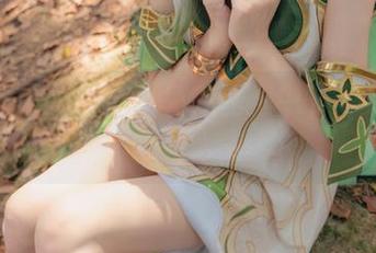 黏黏团子兔：小小兔在私拍中书写美图的反转人生